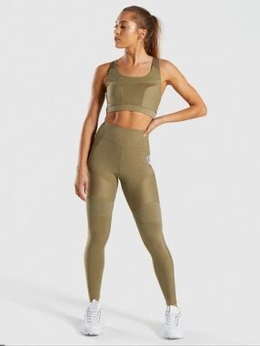 Gymshark "True Texture" Legging Washed Khaki Green | Women's Size M